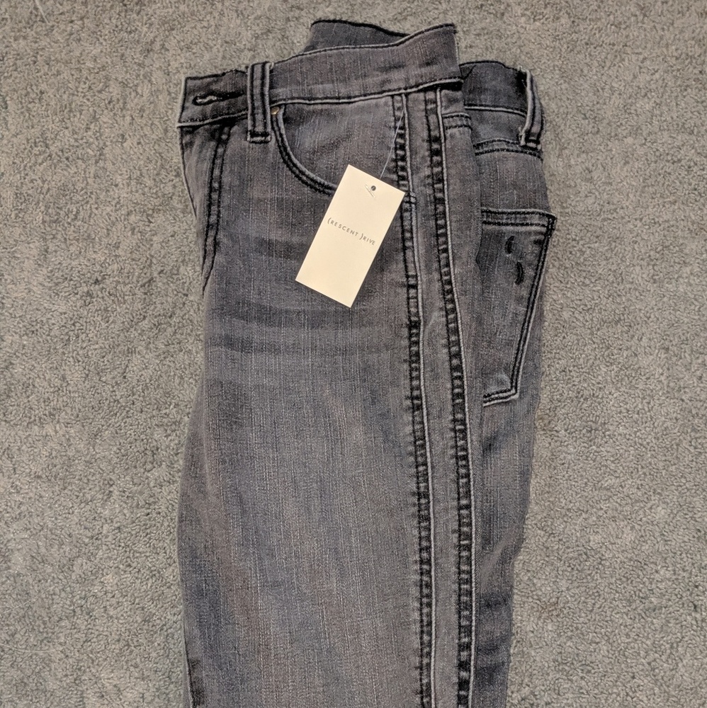 Crescent drive jeans